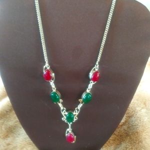 Women's Red & Green Onyx Necklace 18 Inches NWOT